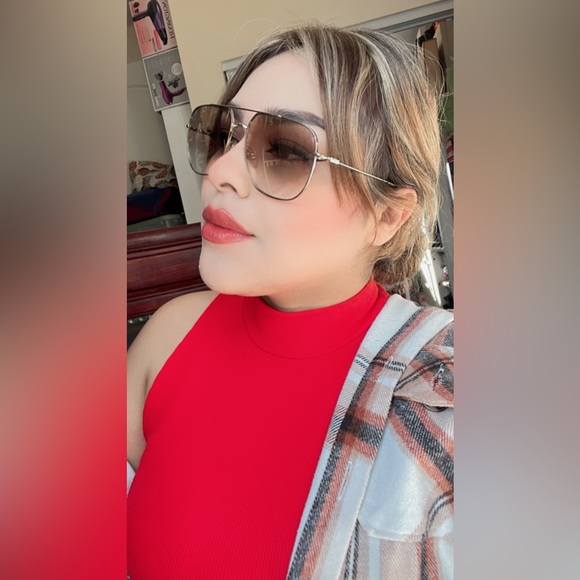 SALE💐GIVENCHY gradient aviator sunglasses 🌼✨ - Picture 5 of 16